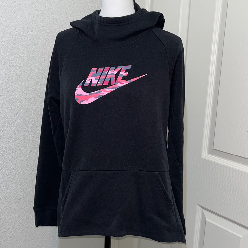 NIKE hooded pull over sweatshirt